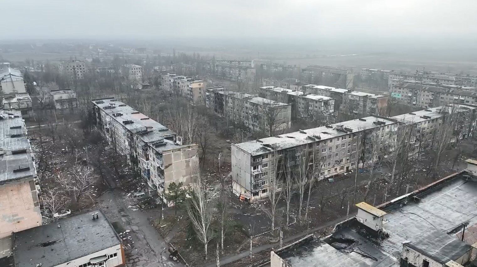 Кадры из Угледара: ВСУ показали, как выглядит город по ударами армии рф (видео)