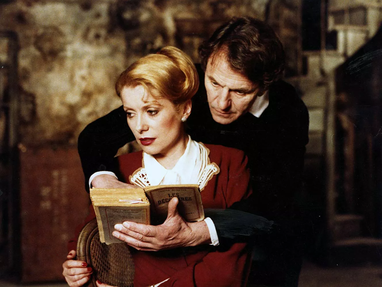 Катрин Денев