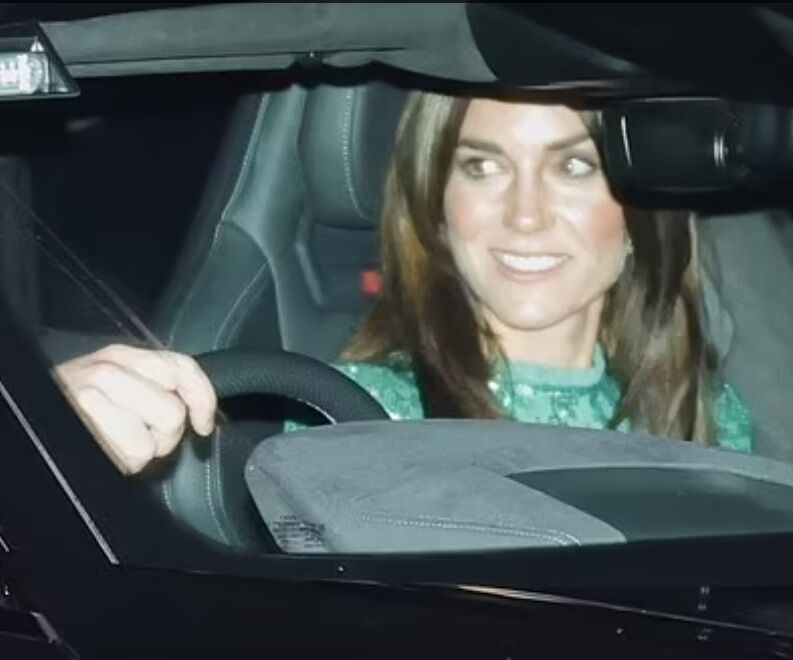 Уильям и Кейт посетили вечеринку и поздравили короля Чарльза 75-летием