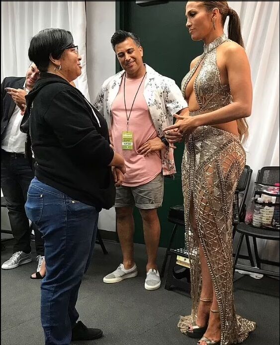 Кім Берс заявила, що 54-річна Дженніфер ''заслужила право'' насолоджуватися статусом ''діви''