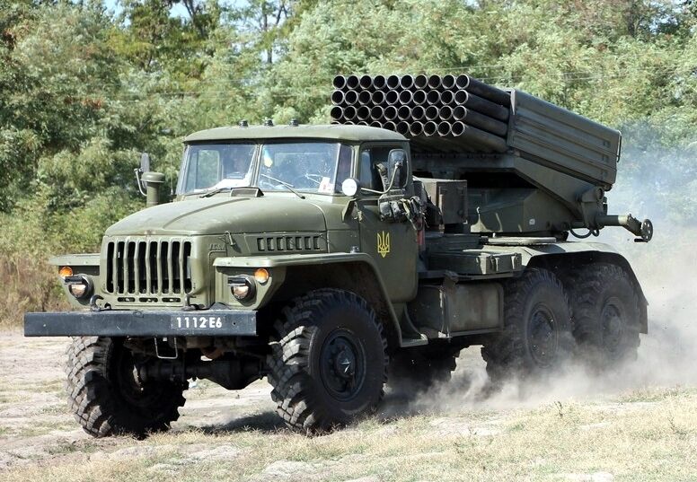 Украина получит гигантский запас снарядов для РСЗО ''Град'' от Пакистана - подробности