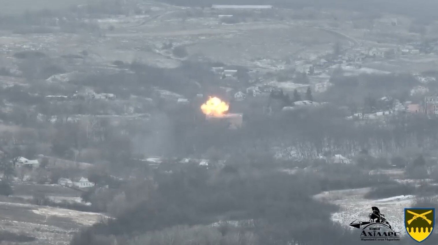 На Луганщине ВСУ ударили по убежищу армии рф: взлетел в воздух взвод солдат (видео)