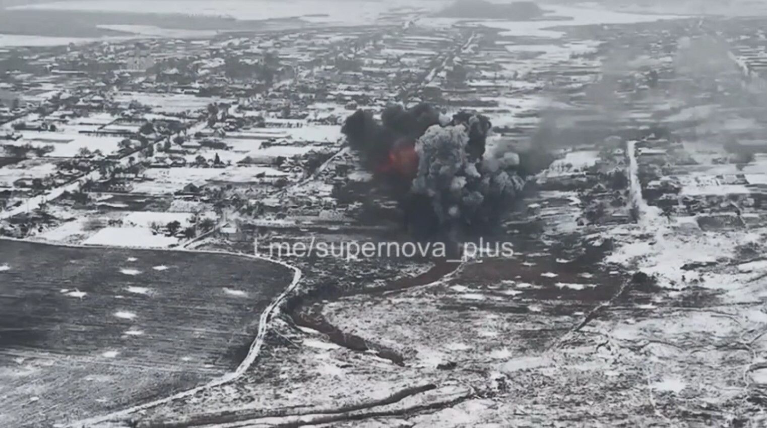 Вугледар: ЗСУ знищили бронемашину УР-77 ''Метеорит'' армії рф (відео)