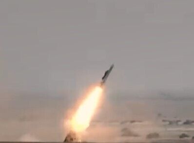Новое оружие из Ирана: ракеты сверхвысокой дальности ''Павех'' и дрон Shahed 149 ''Gaza'' (видео)