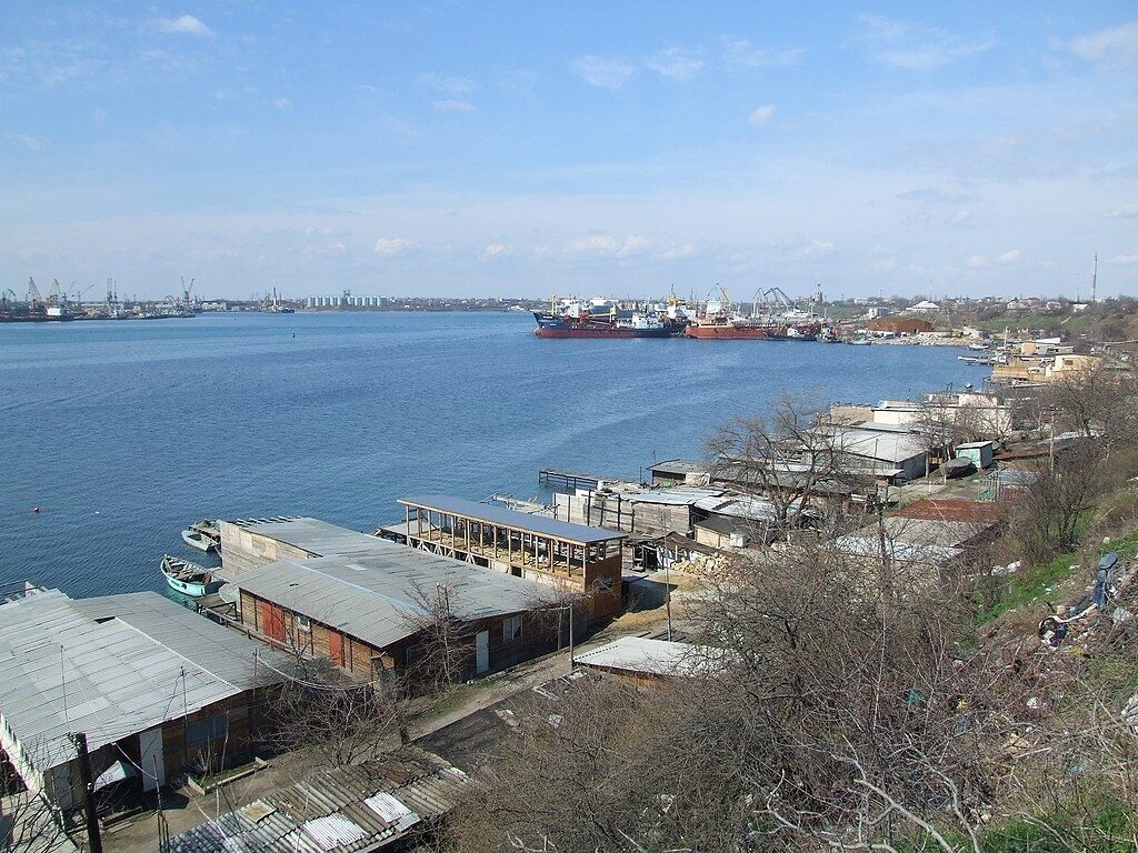 Хотіли обікрасти порт ''Чорноморськ'': затримано чиновників, які провертали оборудку вартістю 25 млн грн.