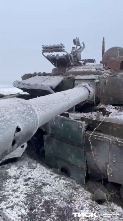 ЗСУ підбили танк Т-80БВМ армії рф: перетворили на брухт кілька мільйонів доларів (відео)