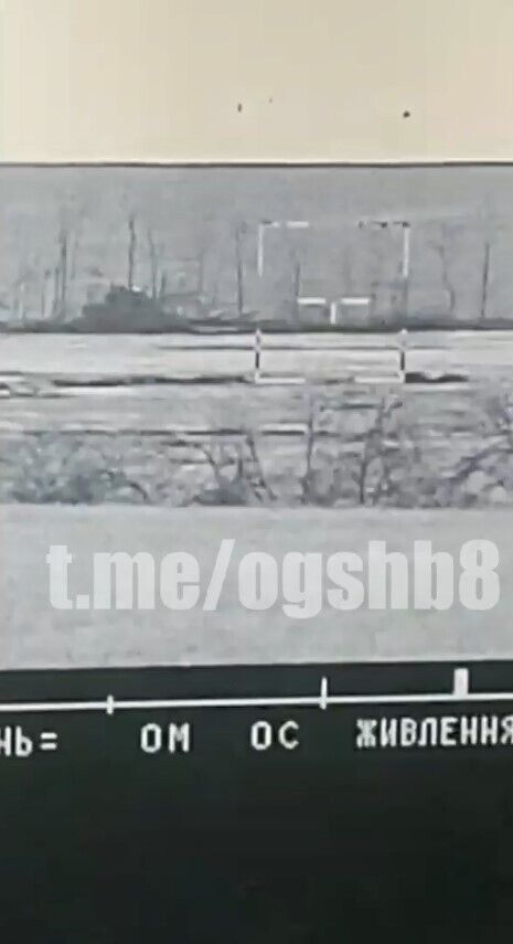 На Донетчине ВСУ из ПТРК ''Стугна-П'' остановили танковую атаку рф: попали на полном ходу (видео)