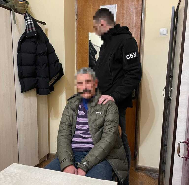 Иностранец под видом волонтера приехал в Ровно и сливал россиянам данные о военных объектах (фото)