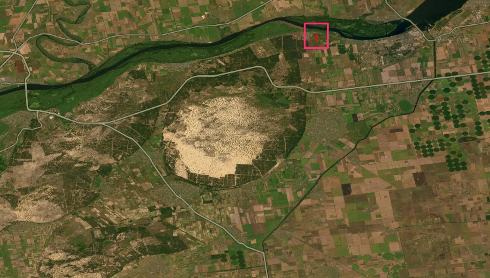 На мапі пожеж від 7 березня зафіксовано два ймовірні прильоти у полі між Корсункою й Дніпрянами