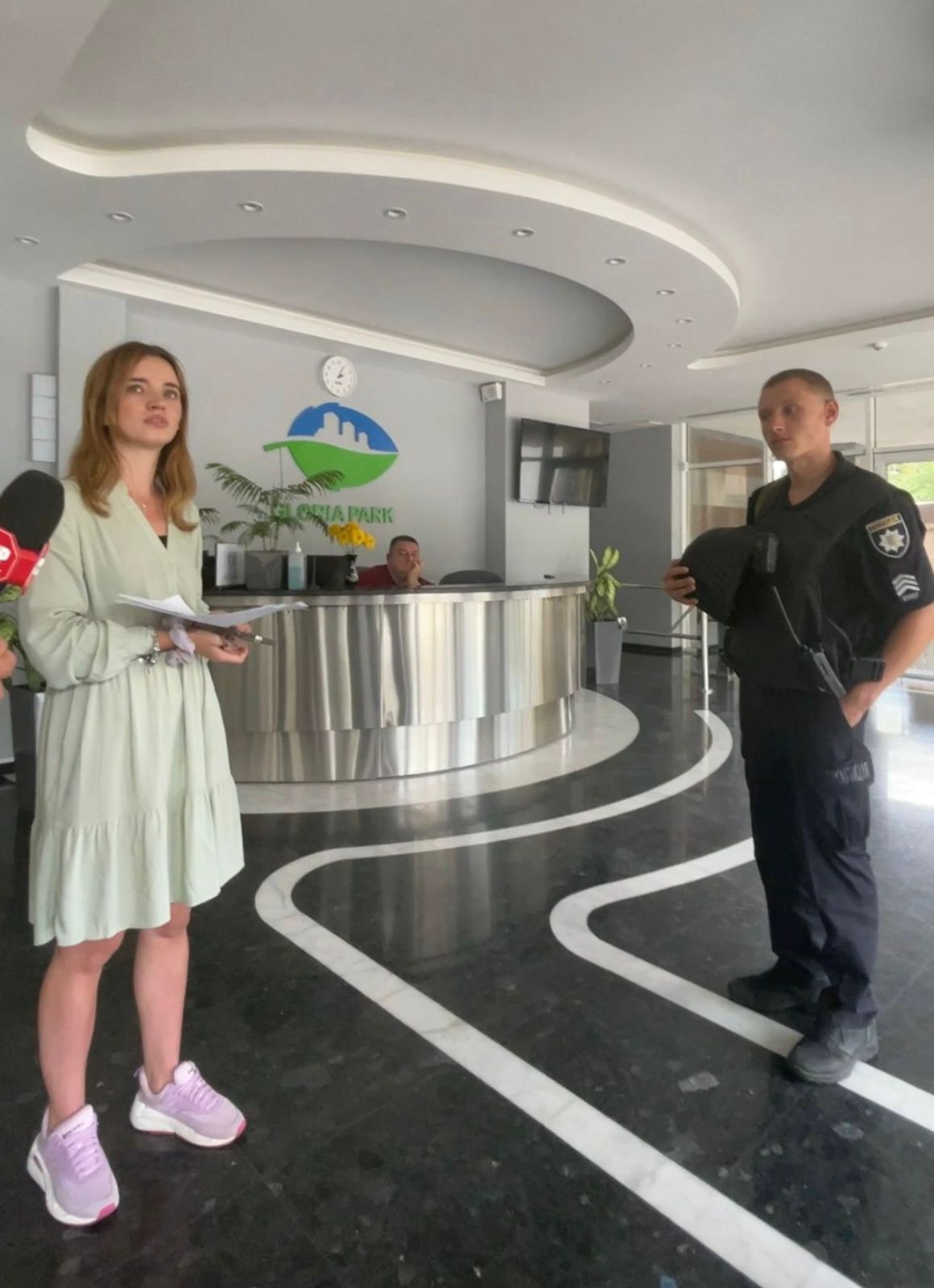 У столичному БЦ ''Gloria park'' зафіксували діяльність кол-центру ТОВ ''Максі Груп Київ''