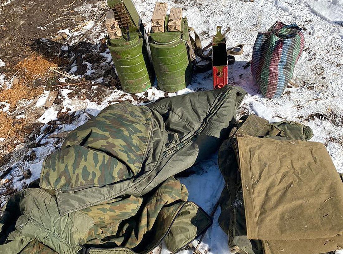 Вещи, обнаруженные у 60-летнего жителя села Михайловка Чугуевщины