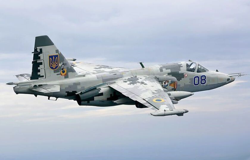 Су-25 - літак, який, як припускають, можна переналаштувати для пуску Storm Shadow