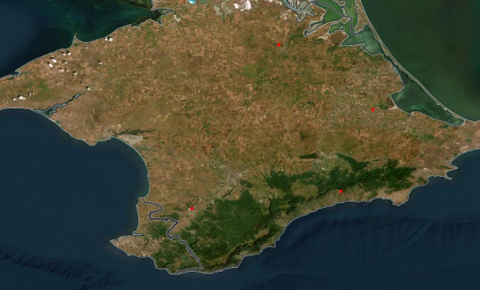 В течение суток вероятные очаги возгорания зафиксированы в нескольких точках Крыма