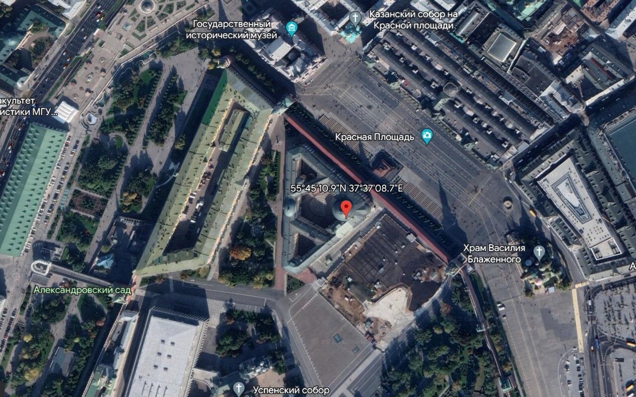 Координаты точки удара беспилотника в центре Москвы