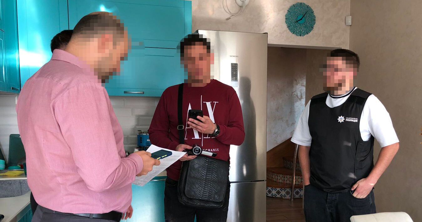 підозра постачальнику неякісної військової форми