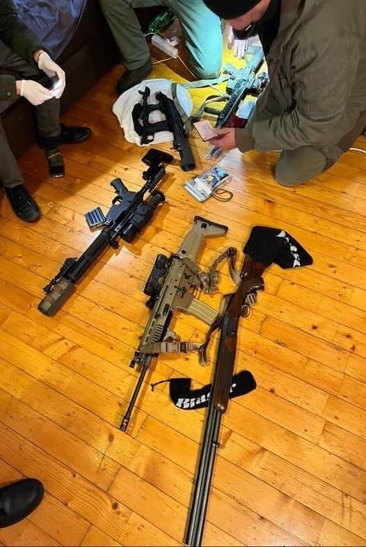 У Києві група рекетирів банди ''Лєшего'' підпалювала майно вимагаючи гроші