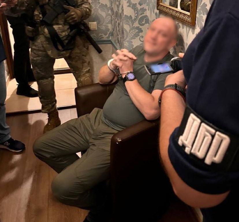 Задержан подозреваемый в коррупционной схеме с незаконной переправкой уклонистов за границу