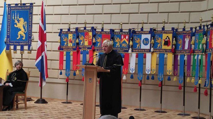 Борис Джонсон став ''почесним доктором'' у львівському університеті