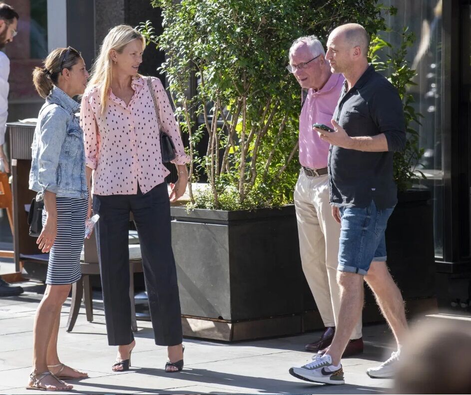 Поклонники отметили, что звезда очень изменилась снаружи. И эти изменения не в лучшую сторону.