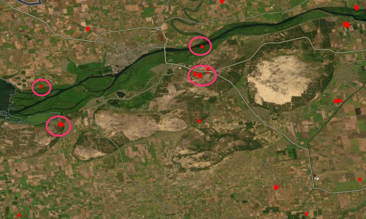 Значительное количество эпицентров пожаров свидетельствует об интенсивной контрбатарейной борьбе в дельте Днепра