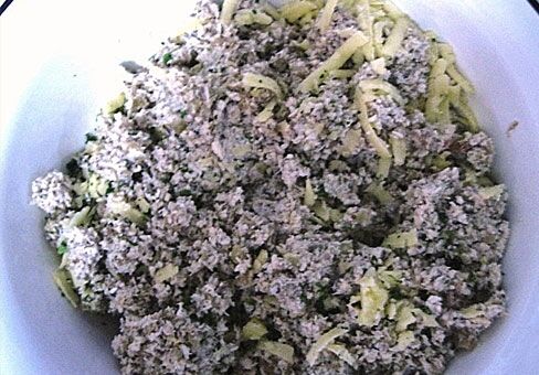 Форнети с курицей и грибами из готового слоеного теста