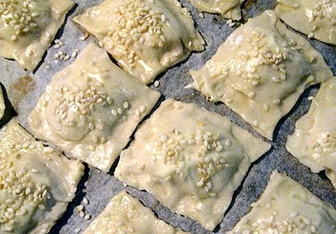 Форнети с курицей и грибами из готового слоеного теста