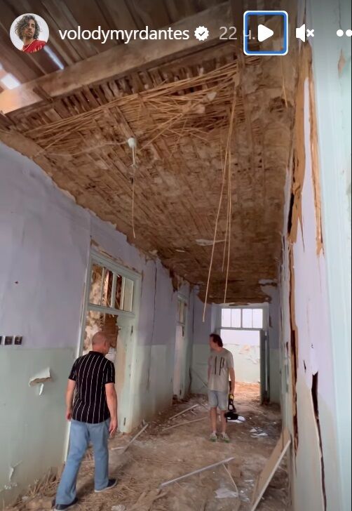 Дантес у Херсонській області: співак показав наслідки російської окупації