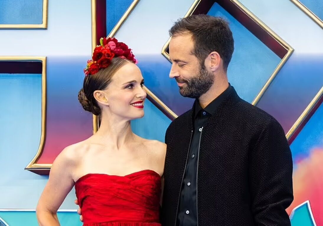 В прошлом году появились слухи о том, что 46-летний Бенджамин изменял 42-летней Наталье