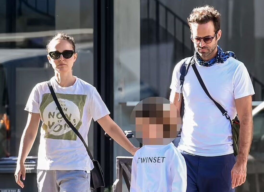 В прошлом году появились слухи о том, что 46-летний Бенджамин изменял 42-летней Наталье