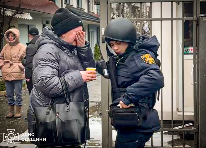 В Одессе 14 погибших, среди них спасатели и фельдшер, прибывшие на место взрыва