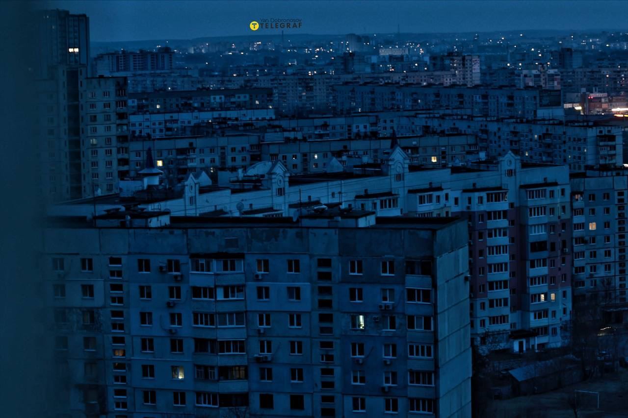 Кризис в энергоснабжении: в Харькове без света более 200 тысяч жителей