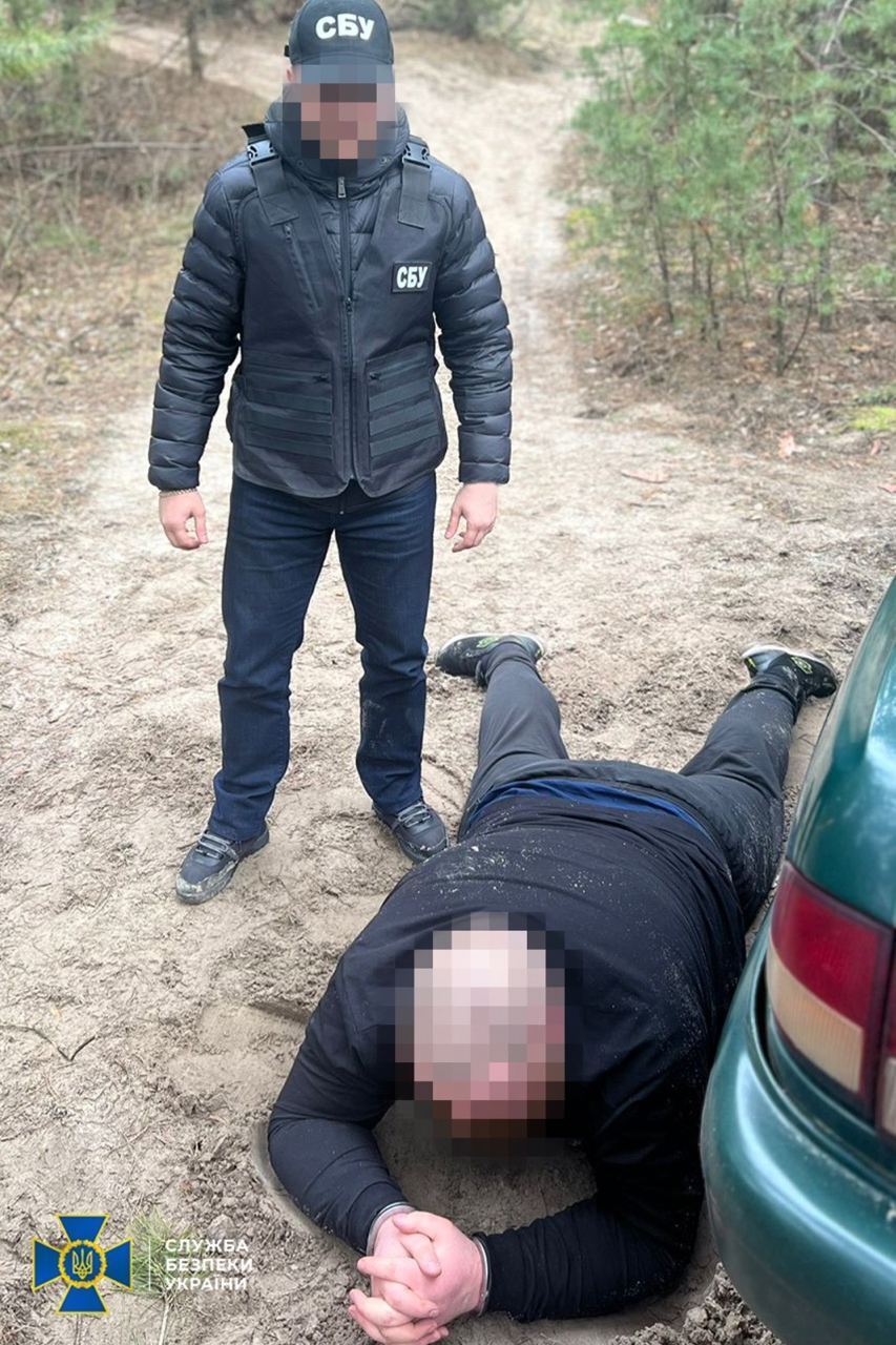 СБУ задержала рекетиров, терроризировавших предпринимателей на Днепропетровщине