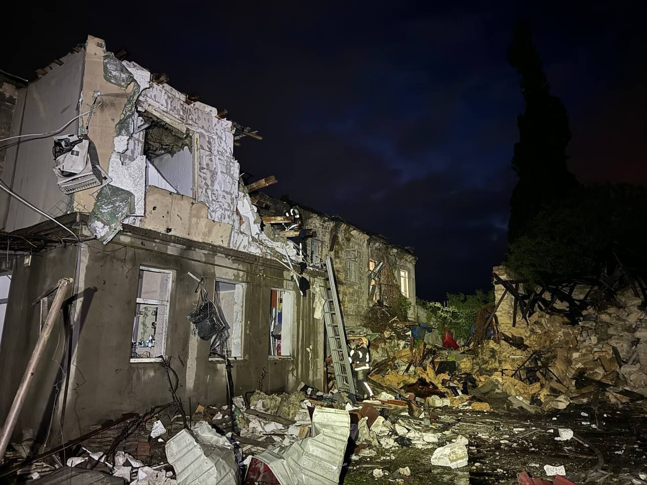 Жилые дома в Одессе атаковали ''шахеды'' (фото)