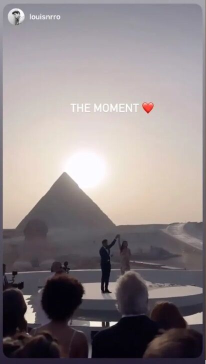 Мільярдер Анкур Джейн та колишня реслерка  влаштували незвичайне весілля біля пірамід в Єгипті