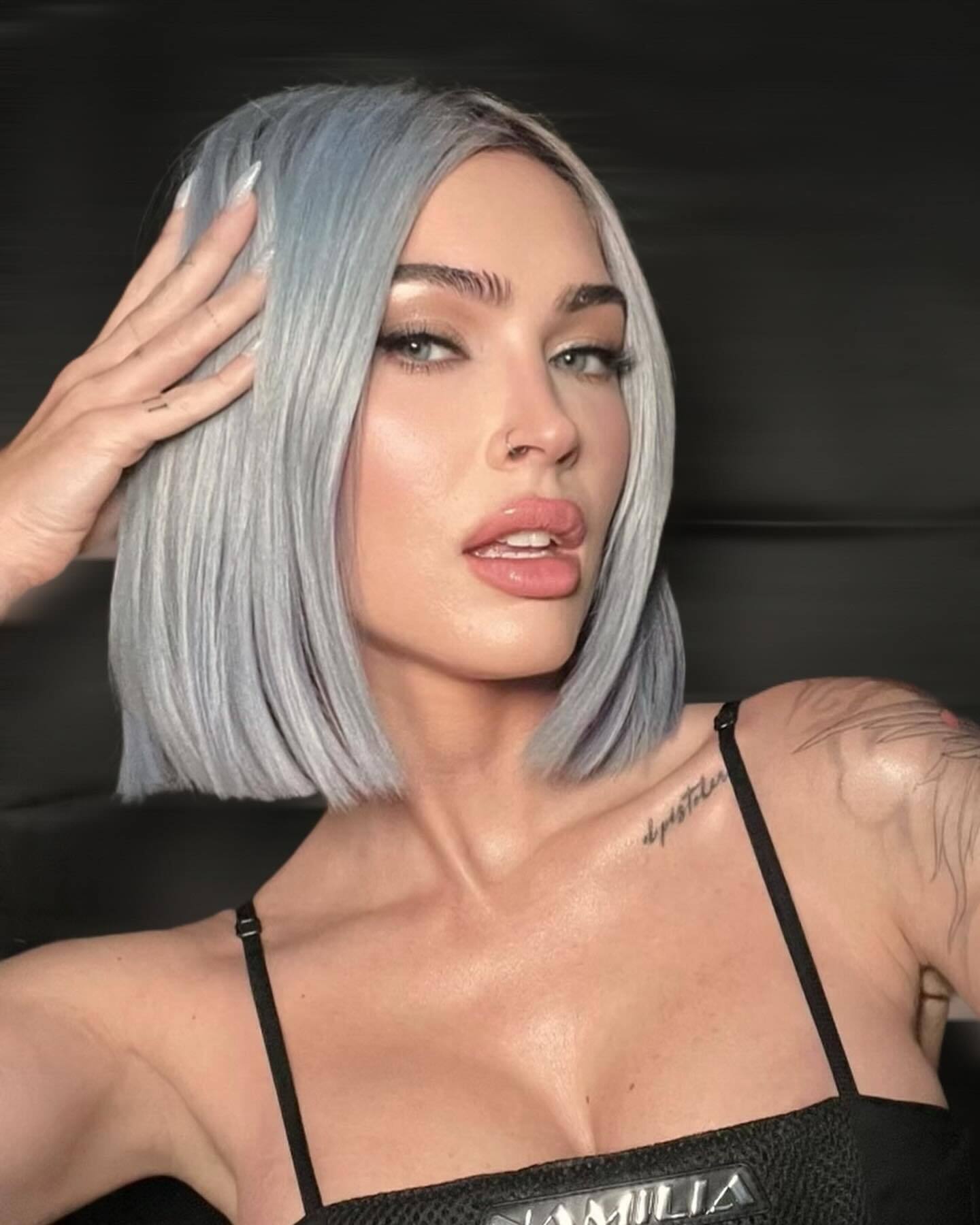 Змінила стиль: Меган Фокс вразила фанатів сміливою стрижкою