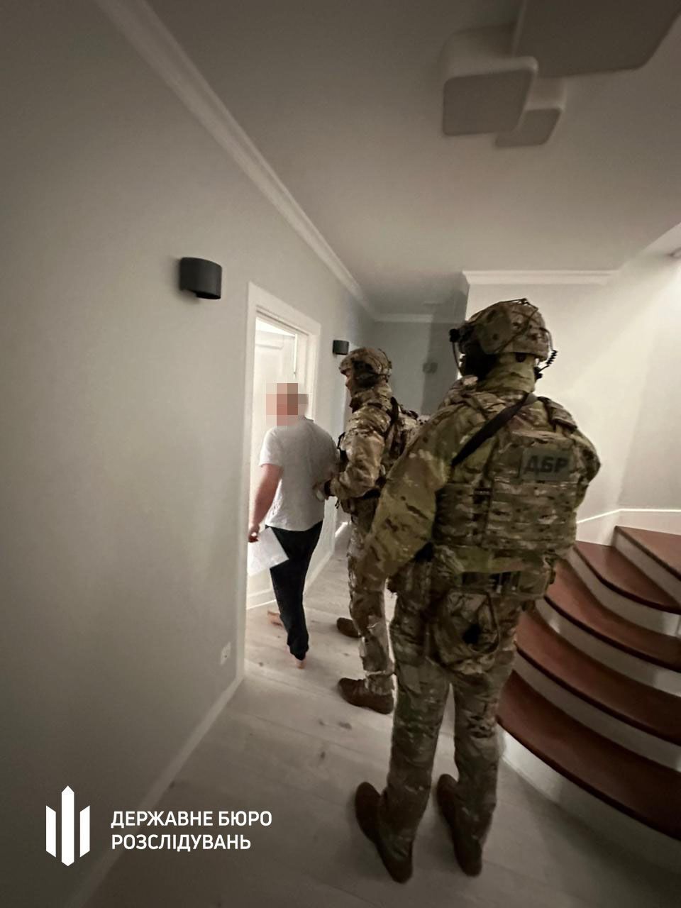 Подозрение в неправомерных действиях: бывшему должностному лицу ВСУ пришлось внести залог в 30 млн гривен