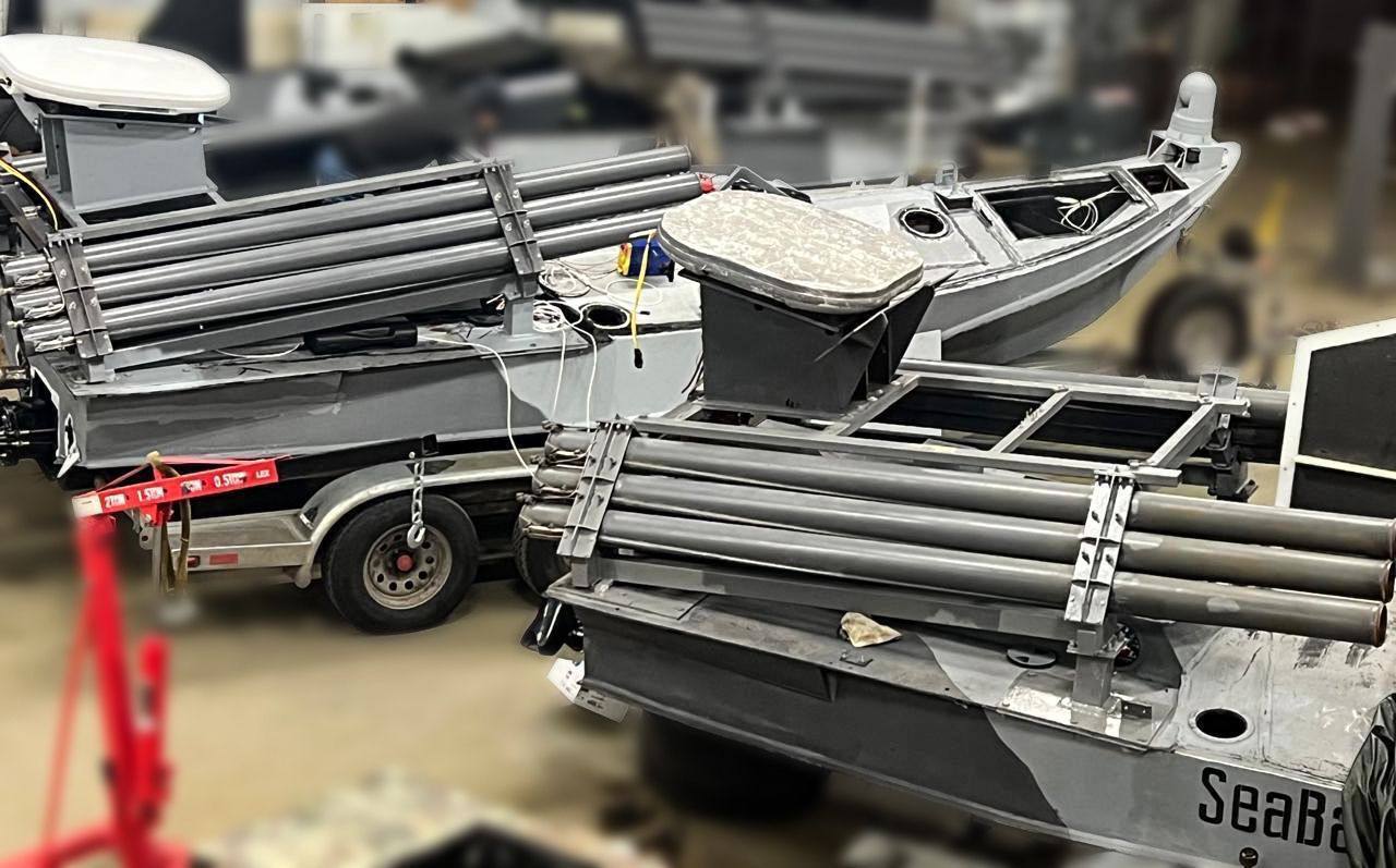 Українські морські дрони з системами ''Град'' ефективно атакують російські війська на Кінбурнській косі