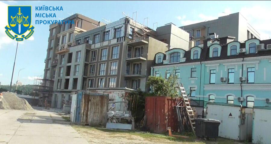 На стройплощадке ЖК Illinsky House, которую строит фирма Полищука, травмировался работник