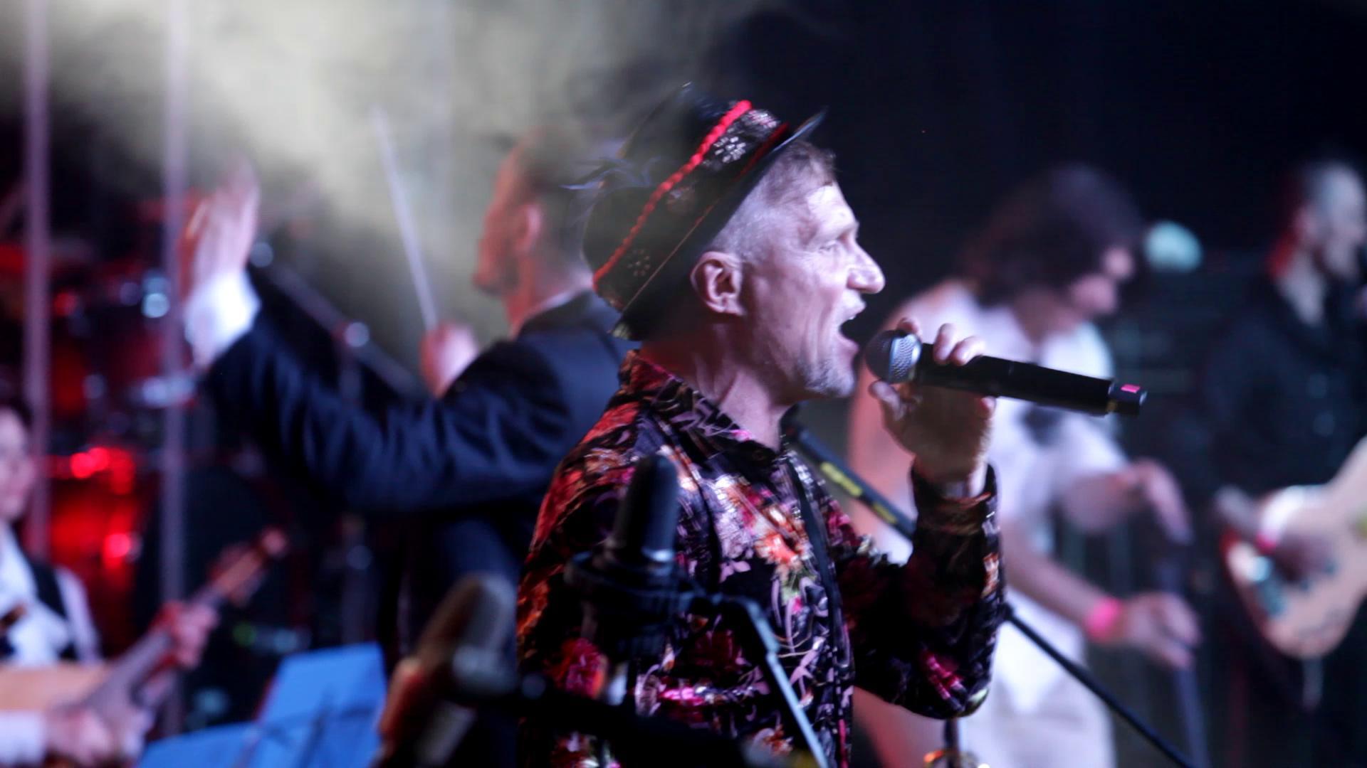  Легенда українського року: Олег Скрипка відзначив день народження зірковим концертом