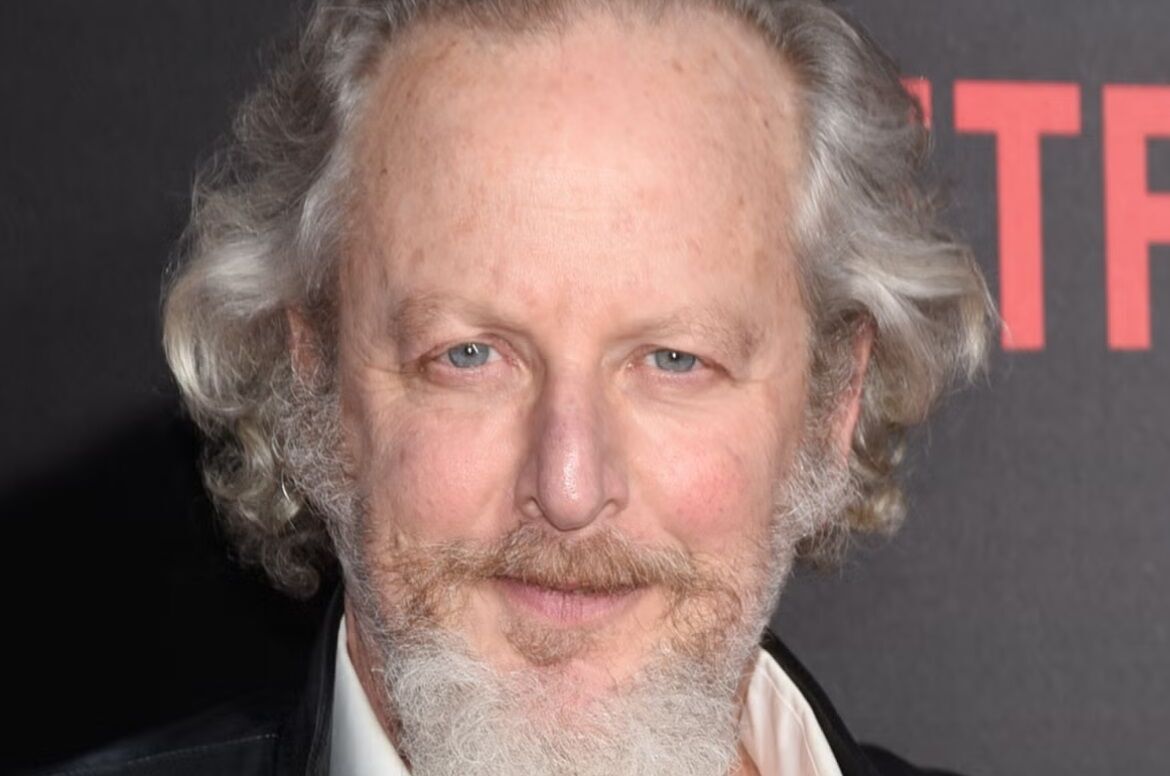 Дэниел Стерн вспомнил, как съемочная группа ''Один дома 2'' потратила 7000 долларов со счета Трампа