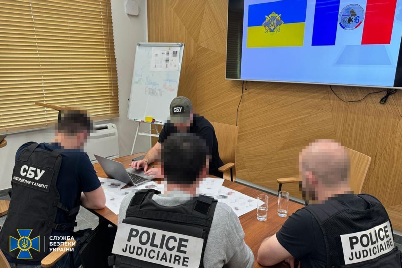 СБУ и ФБР разоблачили хакерские группировки