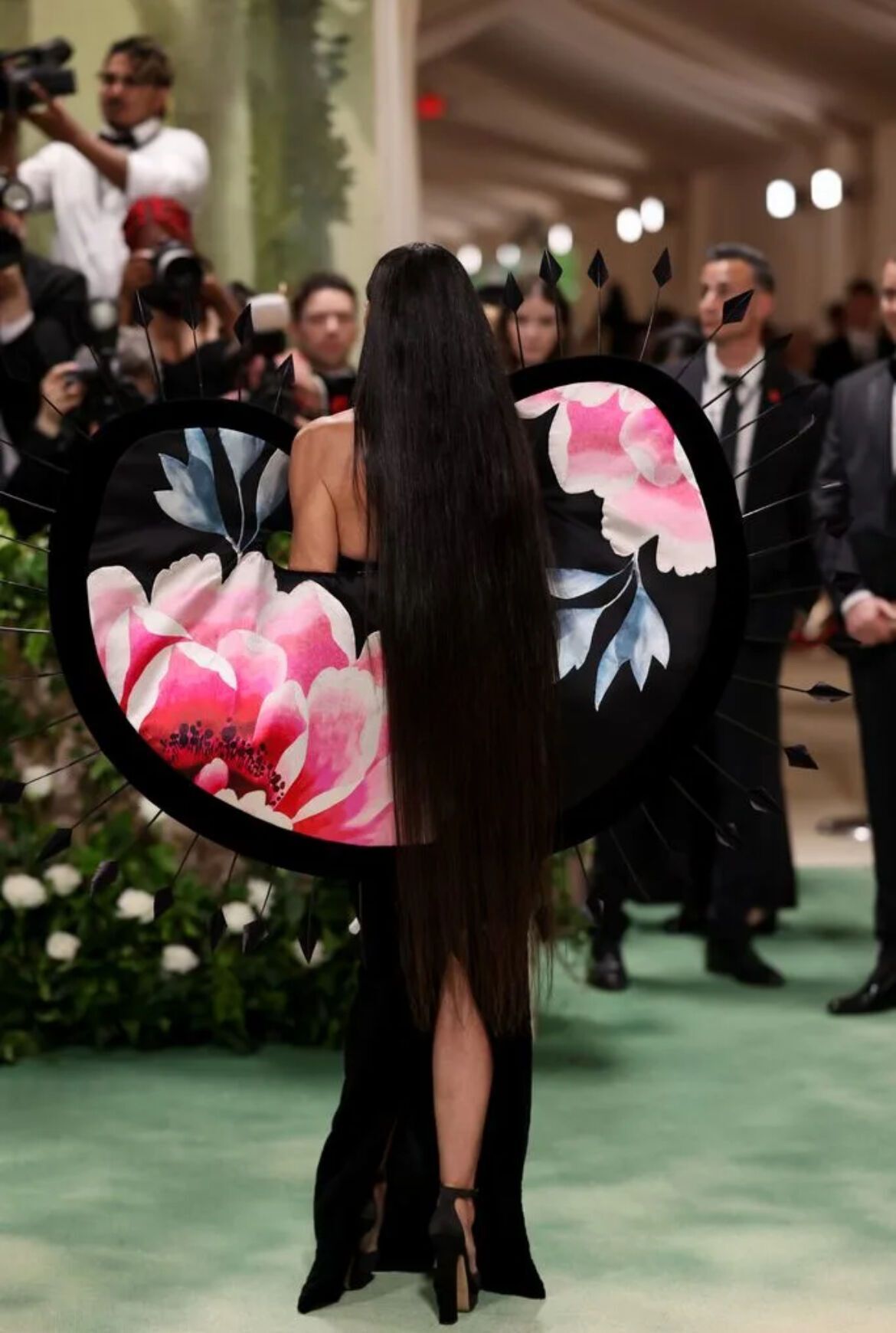  Демі Мур і Дженніфер Лопес приголомшили публіку на Met Gala 2024