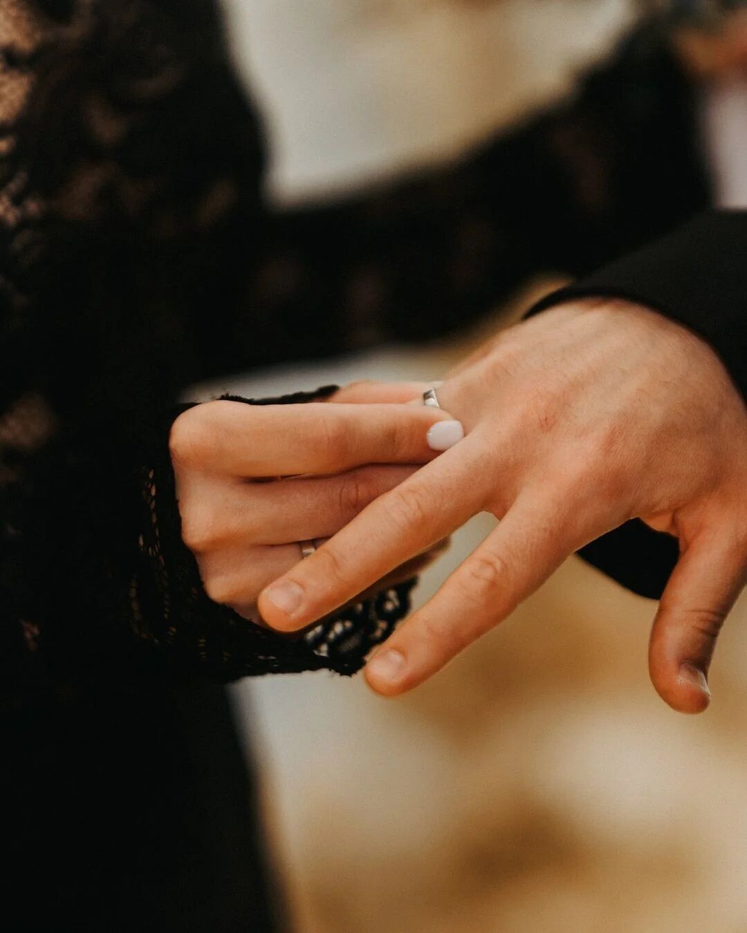 Наталья Каминская и Константин Войтенко устроили свою свадебную церемонию в стиле total black (фото)