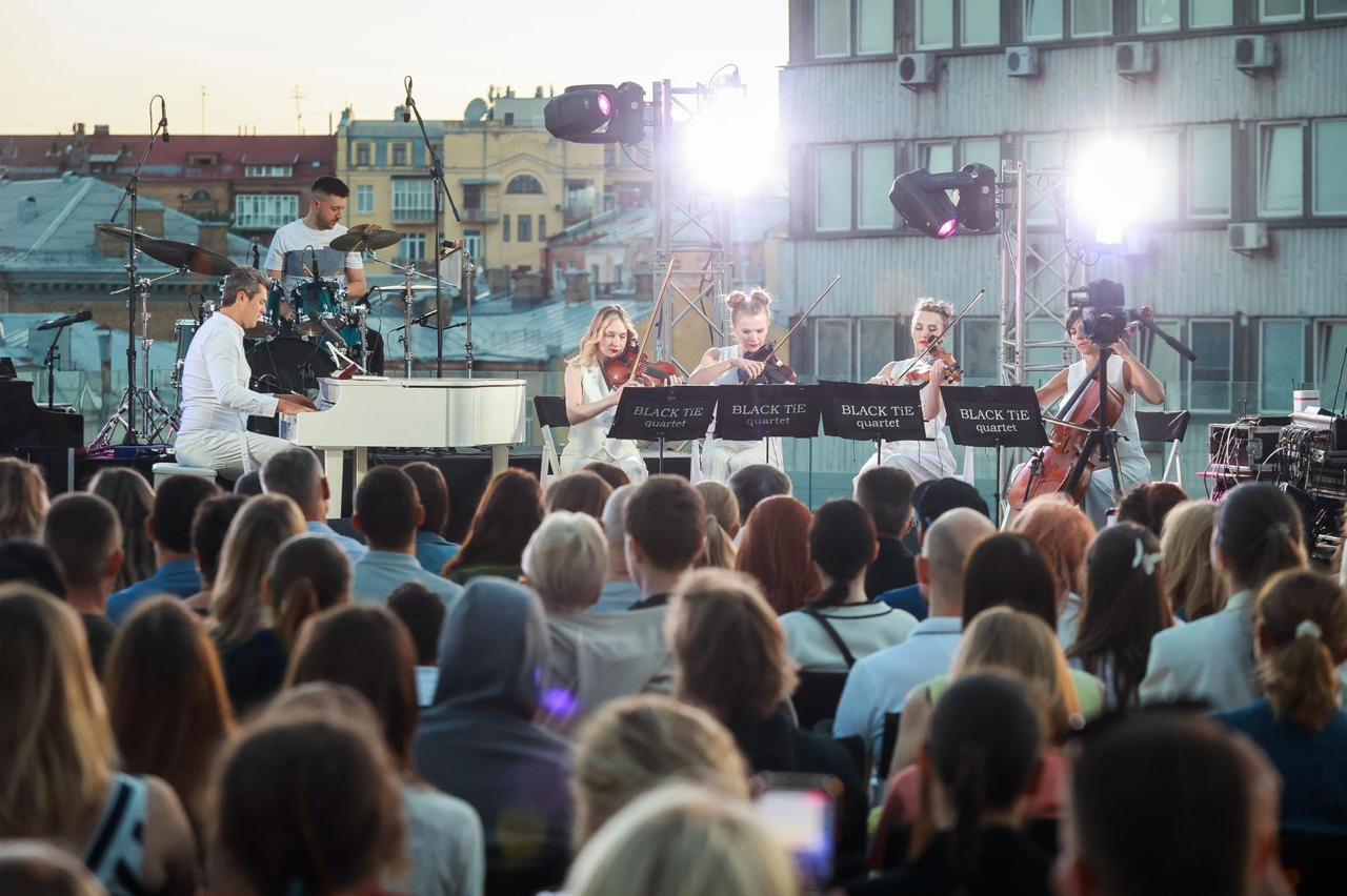 Метою заходу був збір коштів на протез для військового Івана Мусієнка