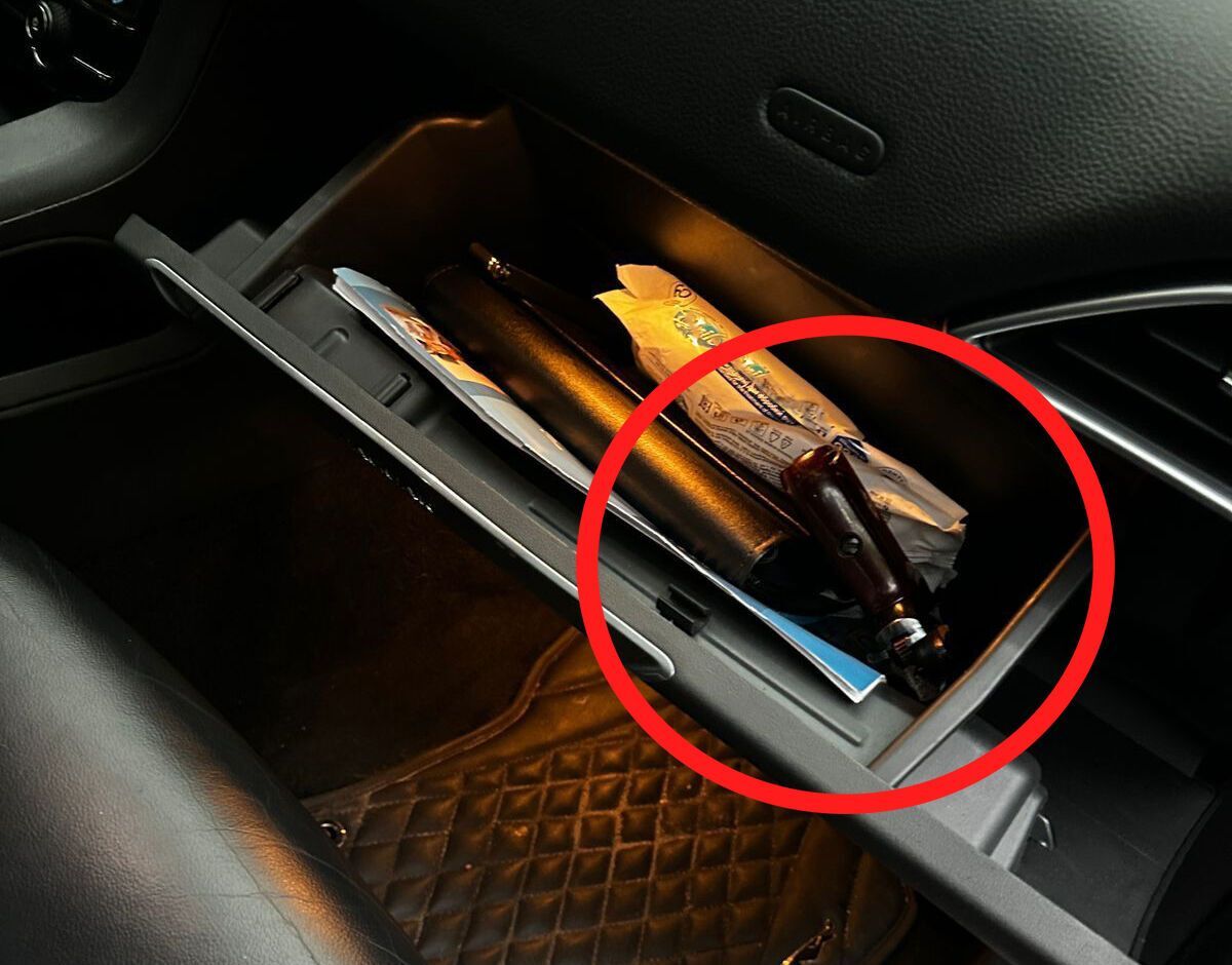 У столичному готелі поліція затримала дебошира, який назвався ''військовим генералом'' (відео)