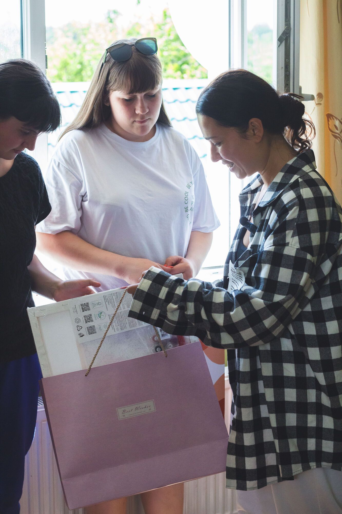 ''Дом — это не просто стены'': Юлия Беляева и ее ученики собрали 2 миллиона гривен на дом для детей с прифронтовых территорий