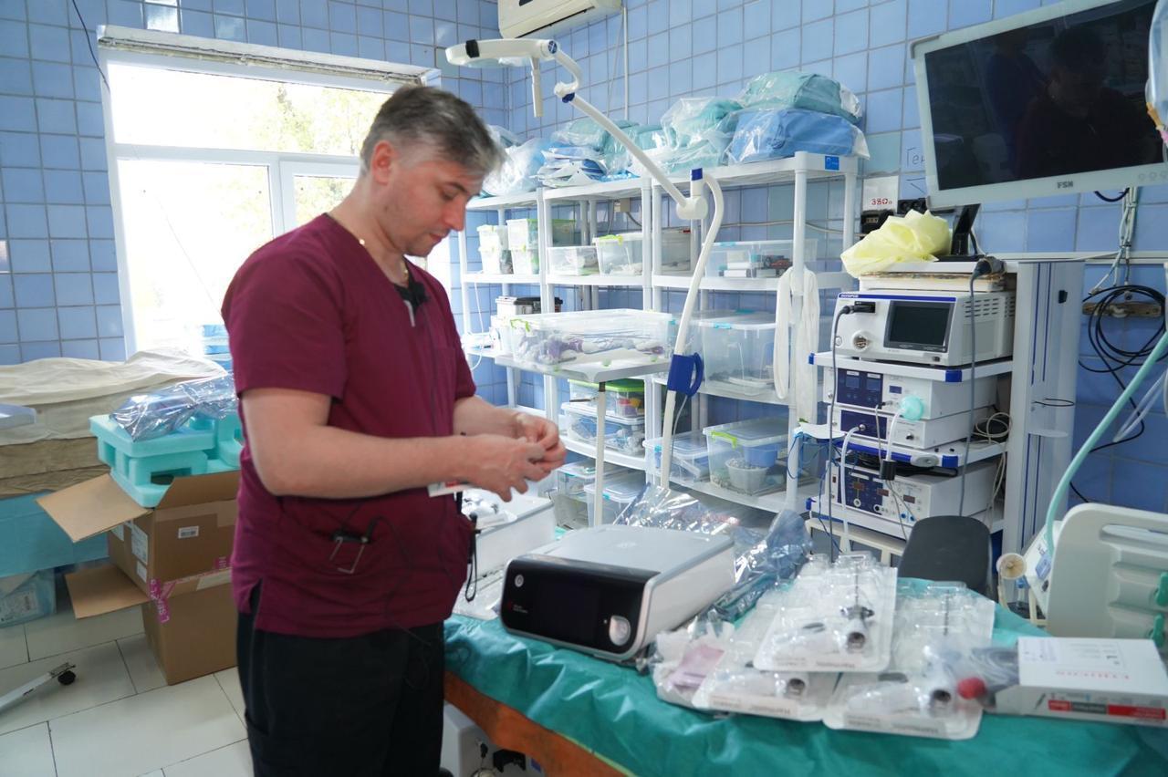 БФ молодіжної ініціативи ''Надія'' разом з партнерами надає системну допомогу прифронтовим шпиталям