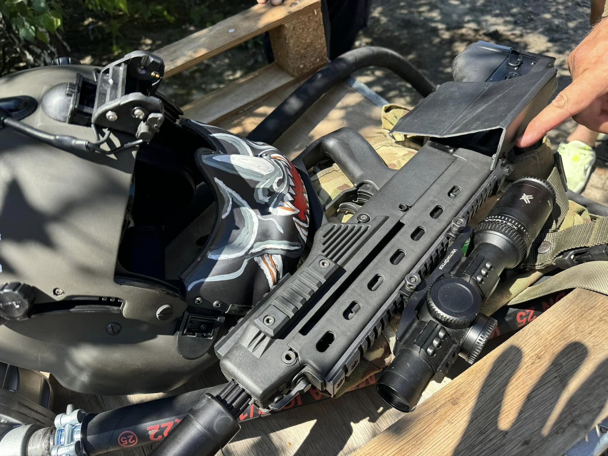 ''Киллер'' для вражеских разведдронов: БФ ''Батальон Волонтер'' передал авиаторам ГУР легкомоторный самолет (видео)