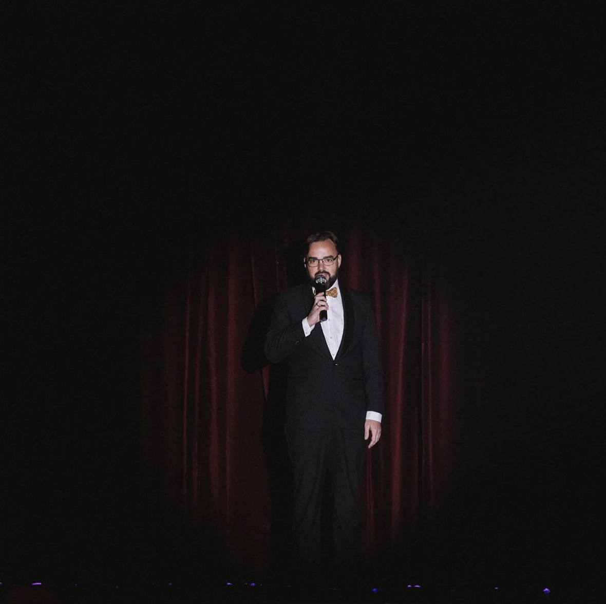 Стендапер Артур Петров