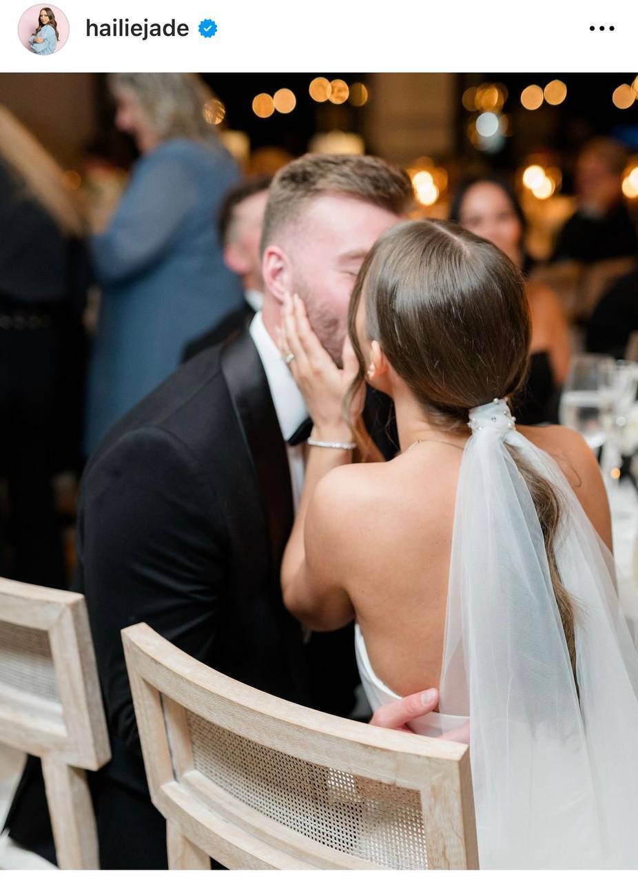 Донька Емінема Хейлі Джейд показала ексклюзивні фото з весілля та розкрила неймовірні деталі підготовки